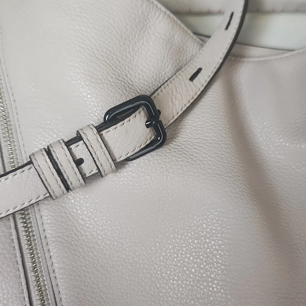 Rebecca Minkoff Gray‎ Leather Hobo Bag Fringe Detail Adjustable Strap